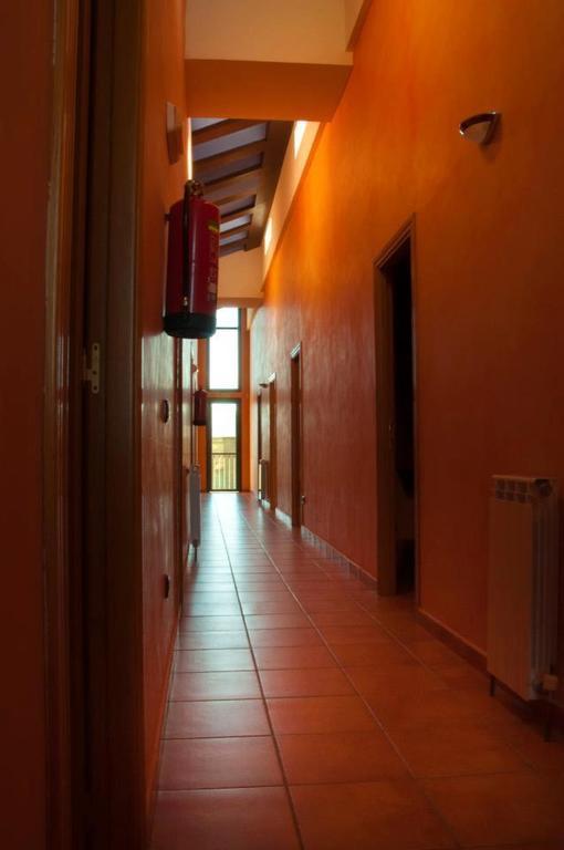 Hotel El Comendador Añón エクステリア 写真